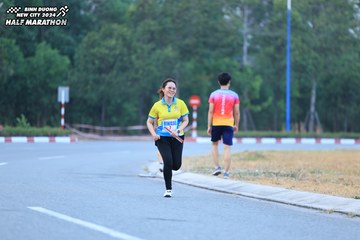 BINH DUONG NEW CITY HALF MARATHON 2024 - Ảnh #1736055