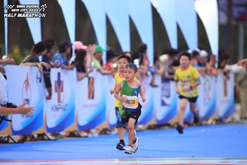 BINH DUONG NEW CITY HALF MARATHON 2024 - Ảnh #1729039