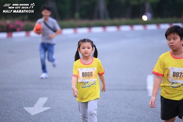 BINH DUONG NEW CITY HALF MARATHON 2024 - Ảnh #1726800