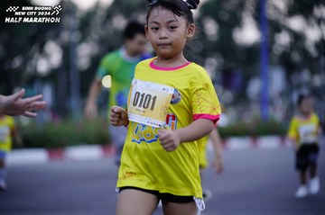 BINH DUONG NEW CITY HALF MARATHON 2024 - Ảnh #1724825