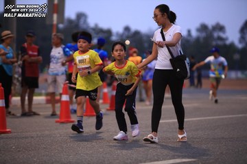 BINH DUONG NEW CITY HALF MARATHON 2024 - Ảnh #1728283