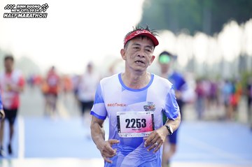 BINH DUONG NEW CITY HALF MARATHON 2024 - Ảnh #1760299