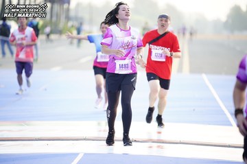 BINH DUONG NEW CITY HALF MARATHON 2024 - Ảnh #1757911