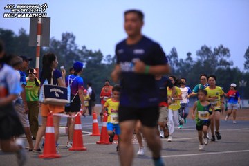 BINH DUONG NEW CITY HALF MARATHON 2024 - Ảnh #1728129