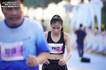 BINH DUONG NEW CITY HALF MARATHON 2024 - Ảnh #1758443
