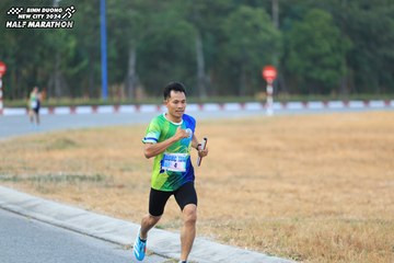 BINH DUONG NEW CITY HALF MARATHON 2024 - Ảnh #1735241