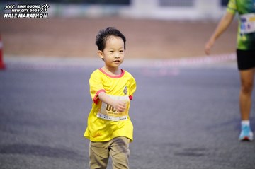 BINH DUONG NEW CITY HALF MARATHON 2024 - Ảnh #1725835