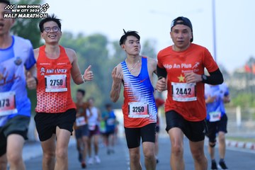 BINH DUONG NEW CITY HALF MARATHON 2024 - Ảnh #1776151