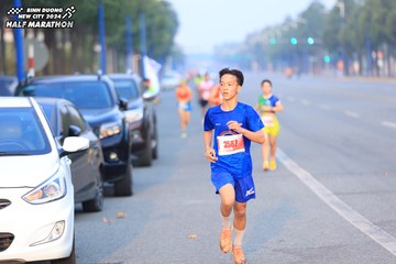 BINH DUONG NEW CITY HALF MARATHON 2024 - Ảnh #1739754