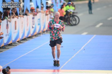 BINH DUONG NEW CITY HALF MARATHON 2024 - Ảnh #1739253