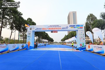 BINH DUONG NEW CITY HALF MARATHON 2024 - Ảnh #1736110