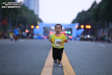 BINH DUONG NEW CITY HALF MARATHON 2024 - Ảnh #1727858