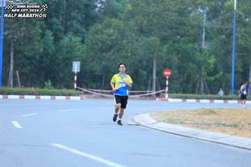BINH DUONG NEW CITY HALF MARATHON 2024 - Ảnh #1735948