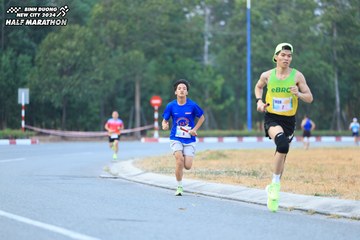 BINH DUONG NEW CITY HALF MARATHON 2024 - Ảnh #1735596