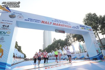 BINH DUONG NEW CITY HALF MARATHON 2024 - Ảnh #1821341