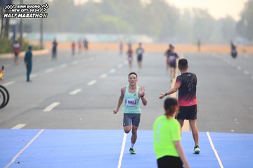 BINH DUONG NEW CITY HALF MARATHON 2024 - Ảnh #1739389