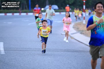 BINH DUONG NEW CITY HALF MARATHON 2024 - Ảnh #1726387