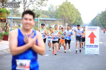 BINH DUONG NEW CITY HALF MARATHON 2024 - Ảnh #1755557