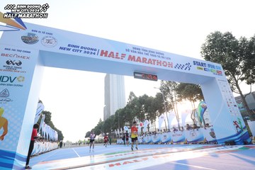 BINH DUONG NEW CITY HALF MARATHON 2024 - Ảnh #1819559