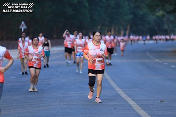 BINH DUONG NEW CITY HALF MARATHON 2024 - Ảnh #1772531