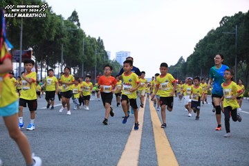 BINH DUONG NEW CITY HALF MARATHON 2024 - Ảnh #1727760