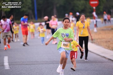 BINH DUONG NEW CITY HALF MARATHON 2024 - Ảnh #1727145