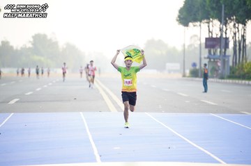 BINH DUONG NEW CITY HALF MARATHON 2024 - Ảnh #1756718