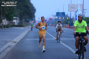 BINH DUONG NEW CITY HALF MARATHON 2024 - Ảnh #1764050