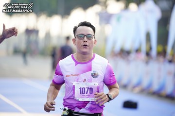 BINH DUONG NEW CITY HALF MARATHON 2024 - Ảnh #1758518