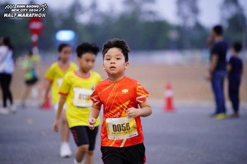 BINH DUONG NEW CITY HALF MARATHON 2024 - Ảnh #1725520