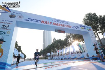BINH DUONG NEW CITY HALF MARATHON 2024 - Ảnh #1820157