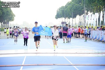 BINH DUONG NEW CITY HALF MARATHON 2024 - Ảnh #1760545