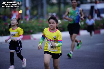 BINH DUONG NEW CITY HALF MARATHON 2024 - Ảnh #1724757