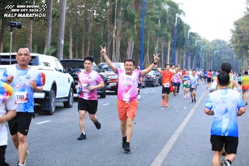 BINH DUONG NEW CITY HALF MARATHON 2024 - Ảnh #1750270