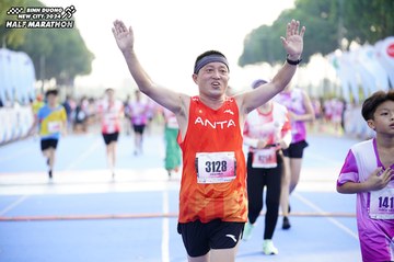 BINH DUONG NEW CITY HALF MARATHON 2024 - Ảnh #1768315
