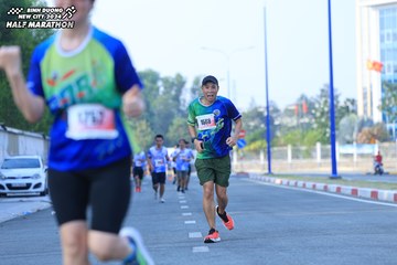 BINH DUONG NEW CITY HALF MARATHON 2024 - Ảnh #1766837