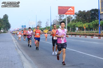 BINH DUONG NEW CITY HALF MARATHON 2024 - Ảnh #1772511