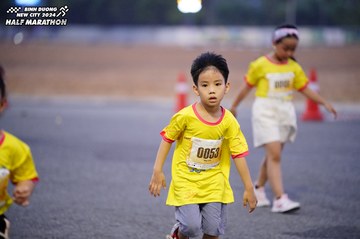 BINH DUONG NEW CITY HALF MARATHON 2024 - Ảnh #1725779