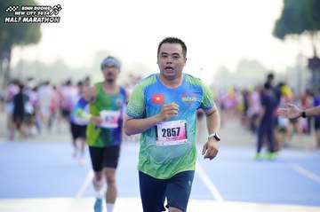 BINH DUONG NEW CITY HALF MARATHON 2024 - Ảnh #1758768