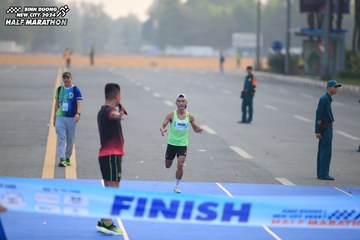 BINH DUONG NEW CITY HALF MARATHON 2024 - Ảnh #1738575