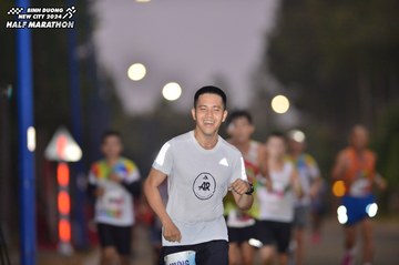 BINH DUONG NEW CITY HALF MARATHON 2024 - Ảnh #1756429