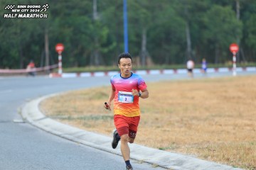 BINH DUONG NEW CITY HALF MARATHON 2024 - Ảnh #1735055