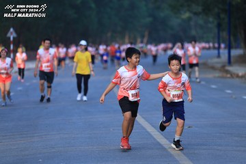 BINH DUONG NEW CITY HALF MARATHON 2024 - Ảnh #1772215