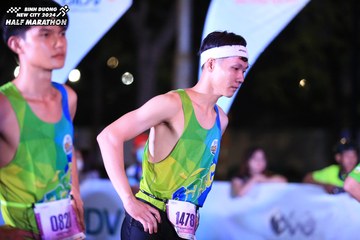 BINH DUONG NEW CITY HALF MARATHON 2024 - Ảnh #1737444
