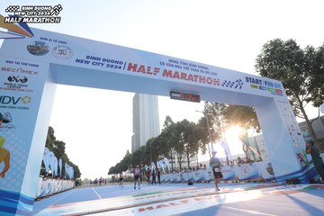 BINH DUONG NEW CITY HALF MARATHON 2024 - Ảnh #1819971