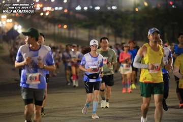 BINH DUONG NEW CITY HALF MARATHON 2024 - Ảnh #1741498