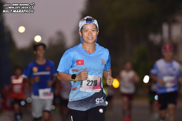 BINH DUONG NEW CITY HALF MARATHON 2024 - Ảnh #1740936