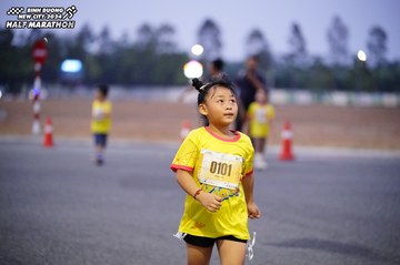 BINH DUONG NEW CITY HALF MARATHON 2024 - Ảnh #1725908