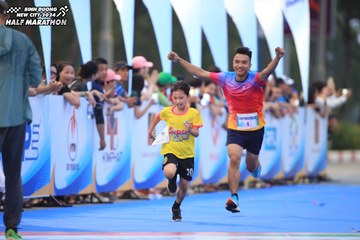 BINH DUONG NEW CITY HALF MARATHON 2024 - Ảnh #1728930