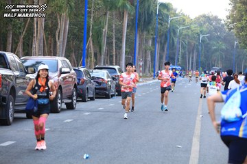 BINH DUONG NEW CITY HALF MARATHON 2024 - Ảnh #1755917